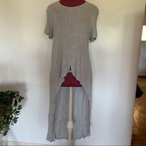 Forever21 PLUS 1X high-low grey shirt